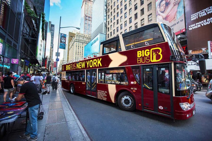 New York: Madame Tussauds and Big Bus Hop-on Hop-off Tour - Should You Book This One-Day Celebrity + City Combo?