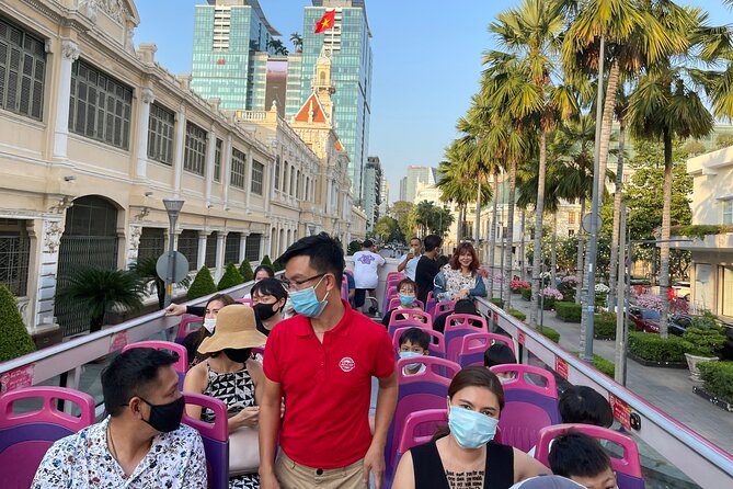 Night Bus Tour in Ho Chi Minh City - Getting on board: where to meet and how the ride works