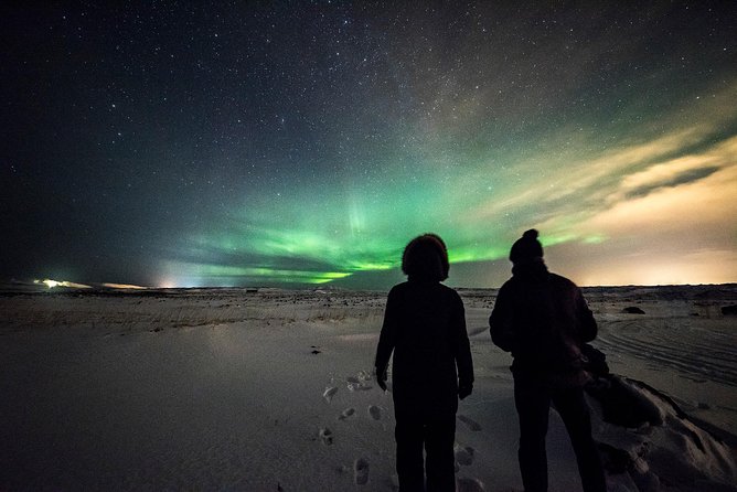 Northern Lights Bus Tour from Reykjavik with Hot Chocolate - The guide’s job: folklore plus real aurora context (KP talk included)