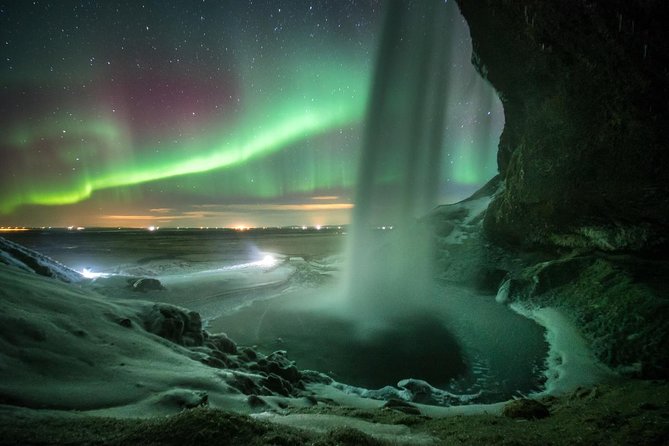 Northern Lights Bus Tour from Reykjavik with Hot Chocolate - Who this tour fits best (and who should reconsider)