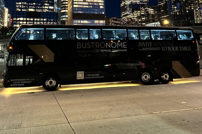 NYC Bustronome Gourmet Sightseeing Dinner tour Panoramic Bus - The onboard flow: how the bus ride and dinner fit together
