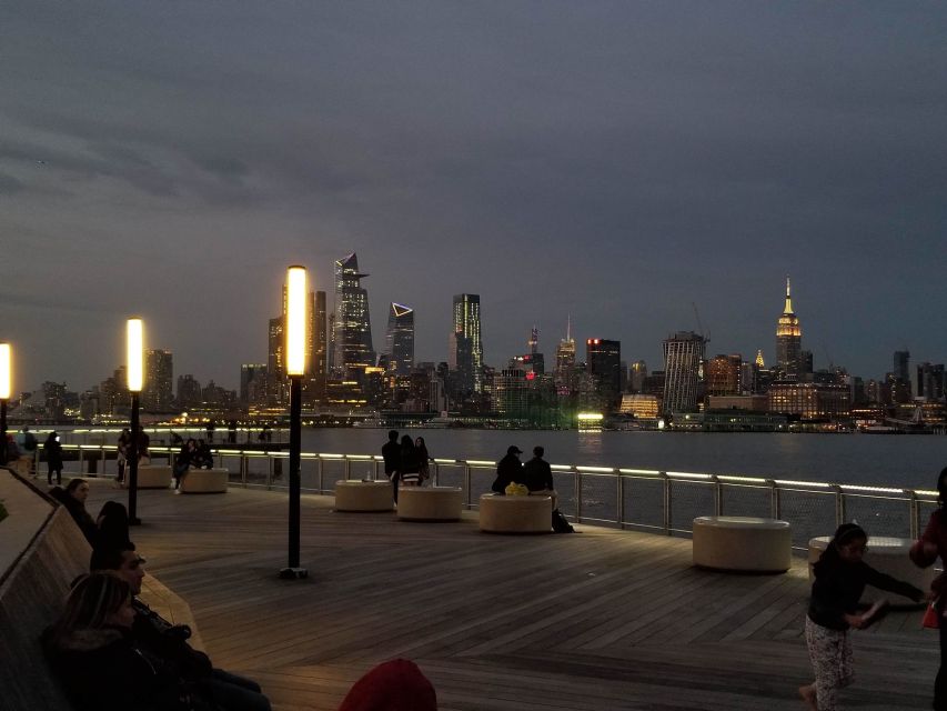 NYC: City Skyline Sightseeing MiniBus Tour at Night - Price and value: is $51 worth it for a night skyline tour?