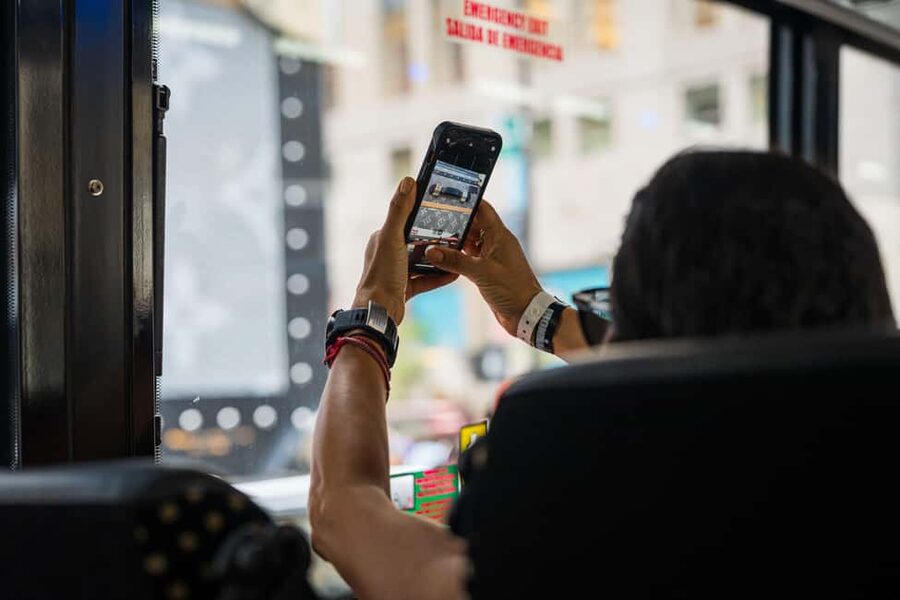NYC: Half-Day Luxury Bus Tour of Top Highlights - Why This NYC Half-Day Tour Works So Well