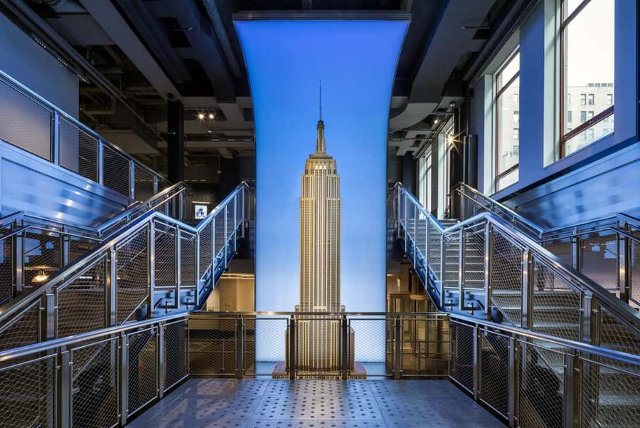 NYC: Half-Day Luxury Bus Tour with Empire State Access - SoHo, Chinatown, and Wall Street: neighborhood variety without planning stress
