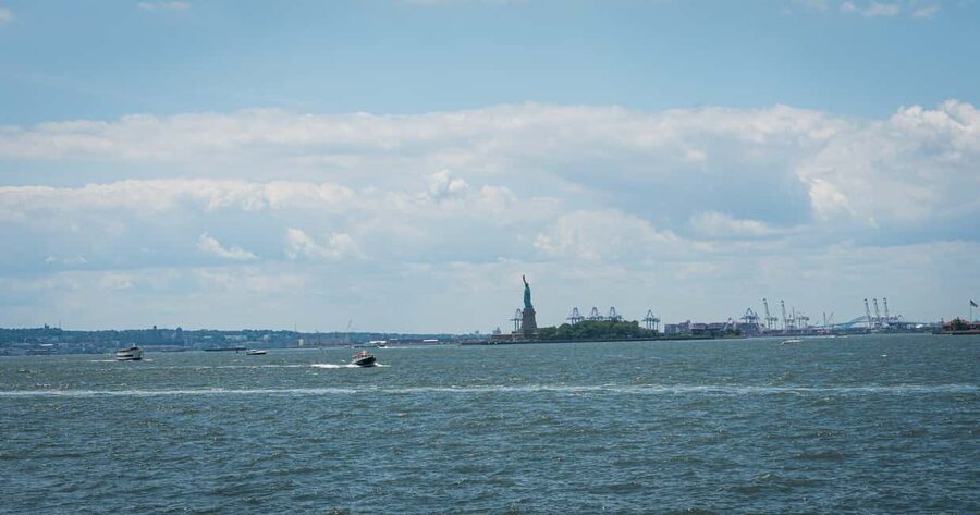 NYC: Half-Day Luxury Bus Tour with One World Access - One World Observatory: the top-of-city finish you’ll remember