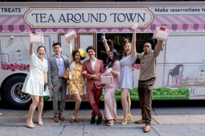 NYC: Tea Around Town Bus Tour with Live Entertainment - What’s actually included: teas, scones, and sweet treats