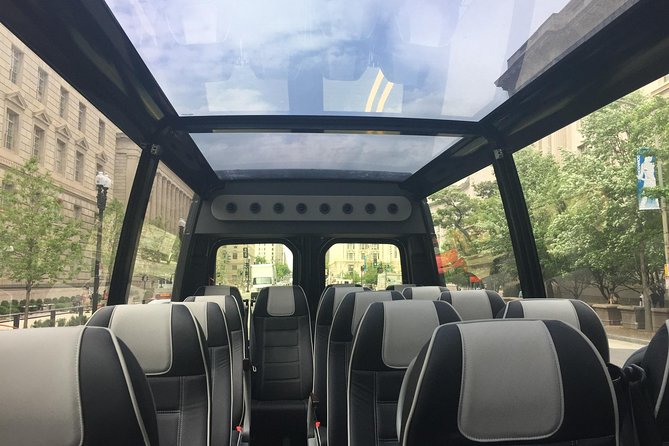 Open-Top or Glass-Top National Mall Bus Tour Plus Seasonal Cruise - Winter shift: Kennedy Center time and the Pentagon City break