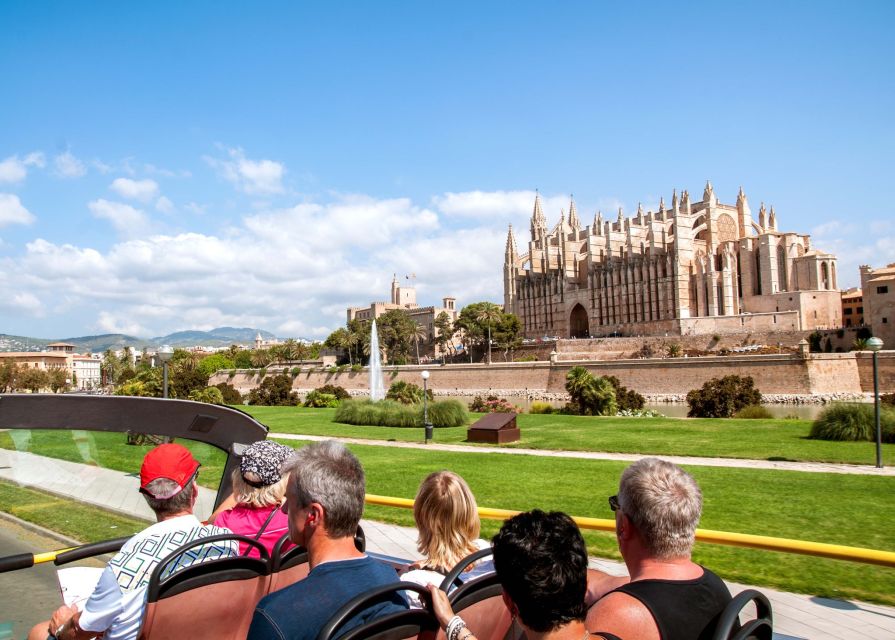 Palma de Mallorca: City Sightseeing Hop-On Hop-Off Bus Tour - Where the bus takes you: the route zones that make sense