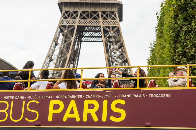 Paris Big Bus Hop-on Hop-off and Seine River Cruise - Audio, Headphones, and Using the App Without Guesswork