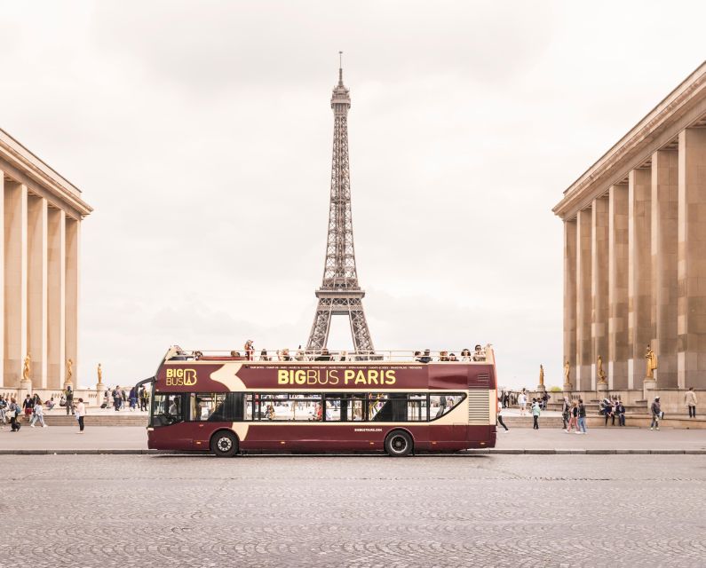 Paris: Big Bus Hop-on Hop-off Tour and Pantheon entrance - The hop-on hop-off comfort details that actually matter