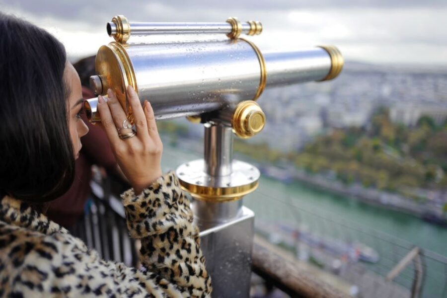 Paris: Eiffel Tower, Hop-On Hop-Off Bus, Seine River Cruise - Should you book this Eiffel Tower + bus + Seine cruise?