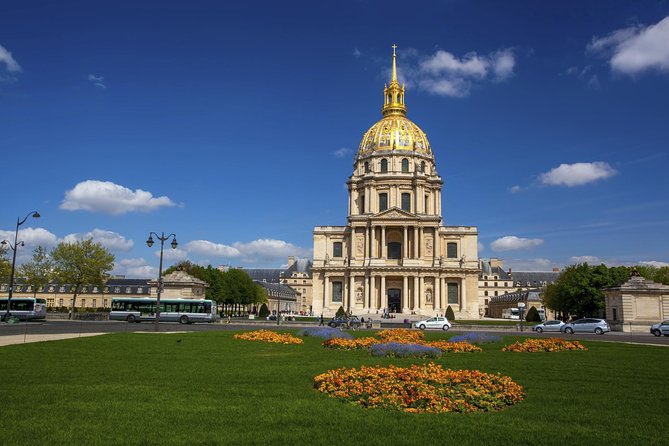 Paris Highlights Immersive Coach Tour - Champs-Élysées and the Arc de Triomphe: the icon combo