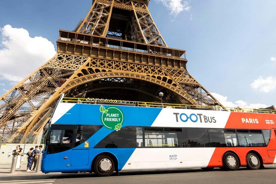 Paris: Hop-on Hop-off Bus Tour & Seine Cruise Bundle Tour - Blue Line route: where to hop for the Louvre, Notre-Dame, Orsay, Eiffel, and more