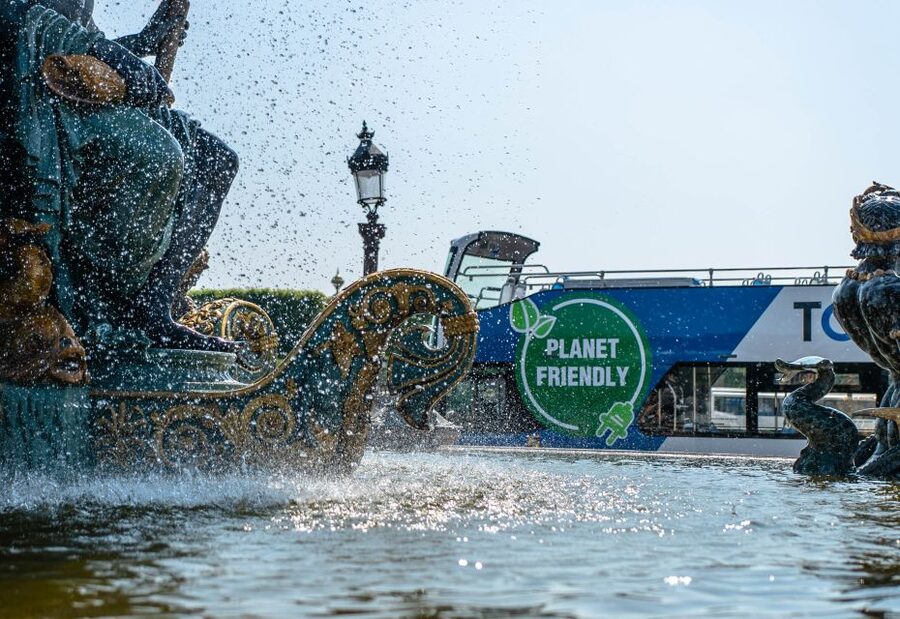 Paris: Hop-on Hop-off Bus Tour & Seine Cruise Bundle Tour - Getting value with 1 day vs 2+ days: how to avoid a Paris checklist rush