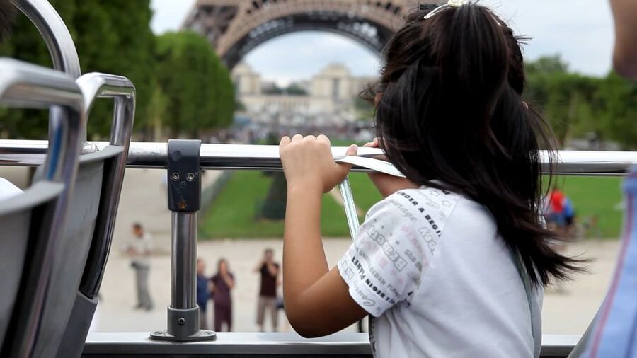 Paris: Hop-on Hop-off Bus Tour & Seine Cruise Bundle Tour - Small issues I’d plan for (so they don’t spoil your day)
