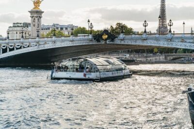 Paris: Hop-On Hop-Off Seine Cruise Pass with 9 Stops - Pass Length, Ticket Timing, and the One Rule That Matters