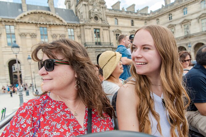 Paris Tootbus Hop-On Hop-Off Bus Tour (Optional Cruise) - Audio guides, Wi‑Fi, and the app: what works and what to fix