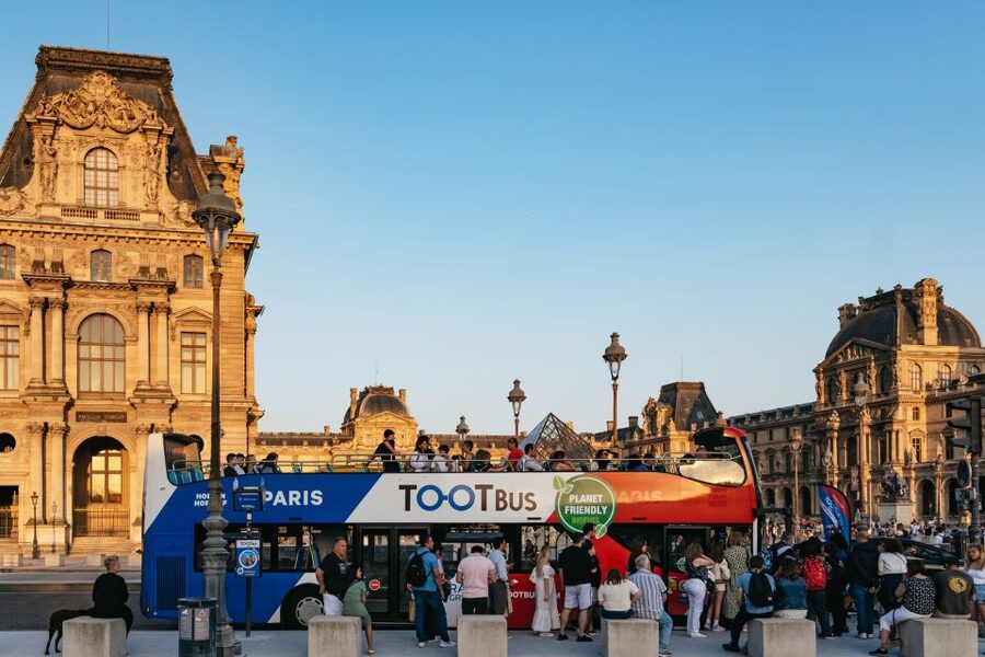 Paris: Tootbus Panoramic by Night Bus Tour with Audioguide - Notre-Dame Area: Catching the City’s Mood Before the Main Lights