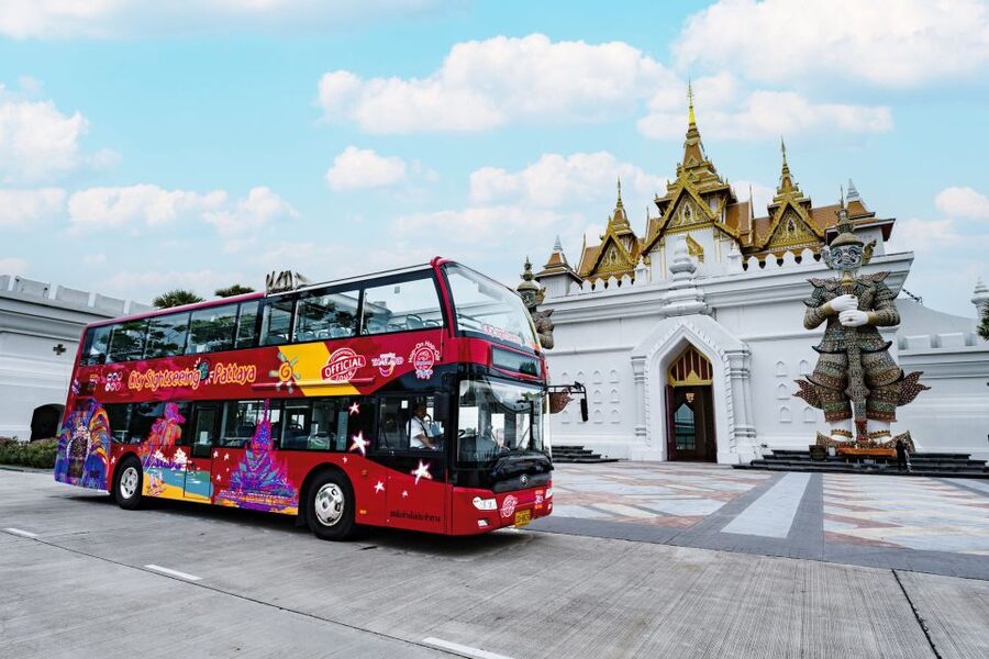 Pattaya: City Sightseeing Hop-On Hop-Off Bus Tour - Finding your bus: Terminal 21 and the first stops