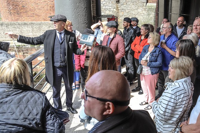 Peaky Blinders Coach Tour of Outer Liverpool & The Wirral - Stop 2: St George’s Hall and the show vs. the real Peaky story