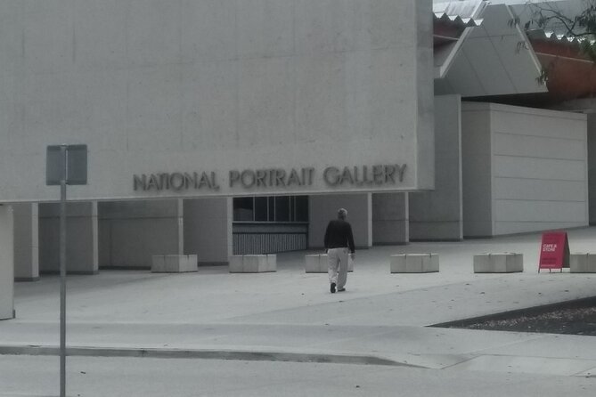 Personalised Sightseeing in Canberra, with John - Downsides and friction points to plan around