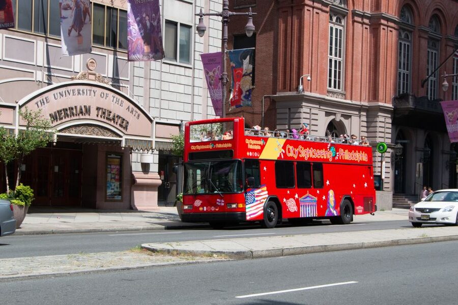 Philadelphia: Double-Decker Hop-on Hop-off Sightseeing Tour - Reading Terminal Market and the food-friendly stops