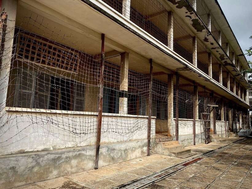 Phnom Penh: Killing Fields and Prison S21 Bus Tour - The Killing Fields: what you’re really looking at in 1 hour 15 minutes
