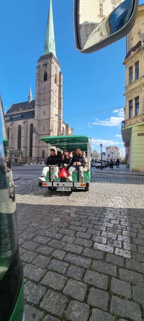 Pilsen: Panoramic Sightseeing - Bus Tour with audio guide - The One-Hour Panoramic Ride: Seeing More Without Rushing Yourself