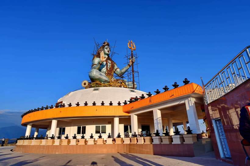Pokhara: City Sightseeing Group Bus Tour - World Peace Pagoda: The viewpoint stop that makes the day feel worth it