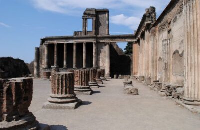 Pompeii Half-Day Coach Tour from Sorrento - The 08:10 meeting point and the 08:15 departure timing