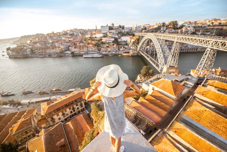 Porto: Hop-on Hop-off Bus with Optional Cruise & Wine Cellar - Quick reasons you’ll like this hop-on pass