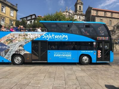 Porto: Hop-on Hop-off Bus with Optional Cruise & Wine Cellar - Entering the bus lines: where you’ll hop on and why each route is useful