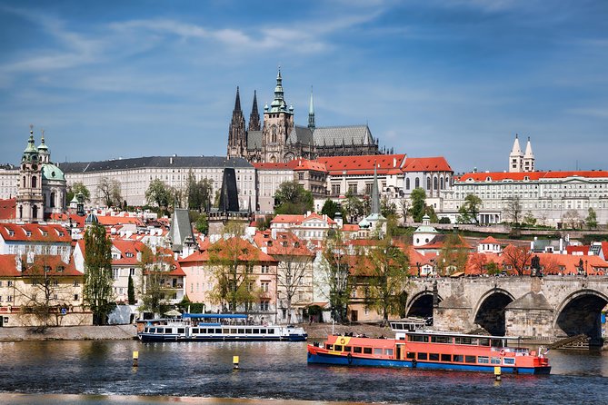 Prague: Bus Tour, Walking Tour, River Cruise and Lunch - Vltava Beach river cruise: the included reset for your legs