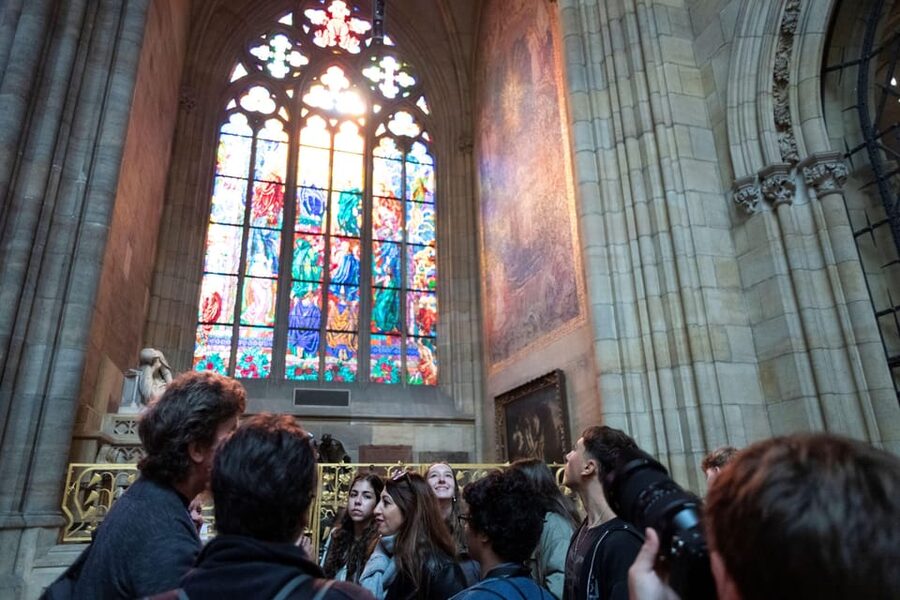 Prague Castle Interiors, Bus Tour and Vltava River Cruise - Old Royal Palace and the Defenestration of Prague: when rooms turn into a story