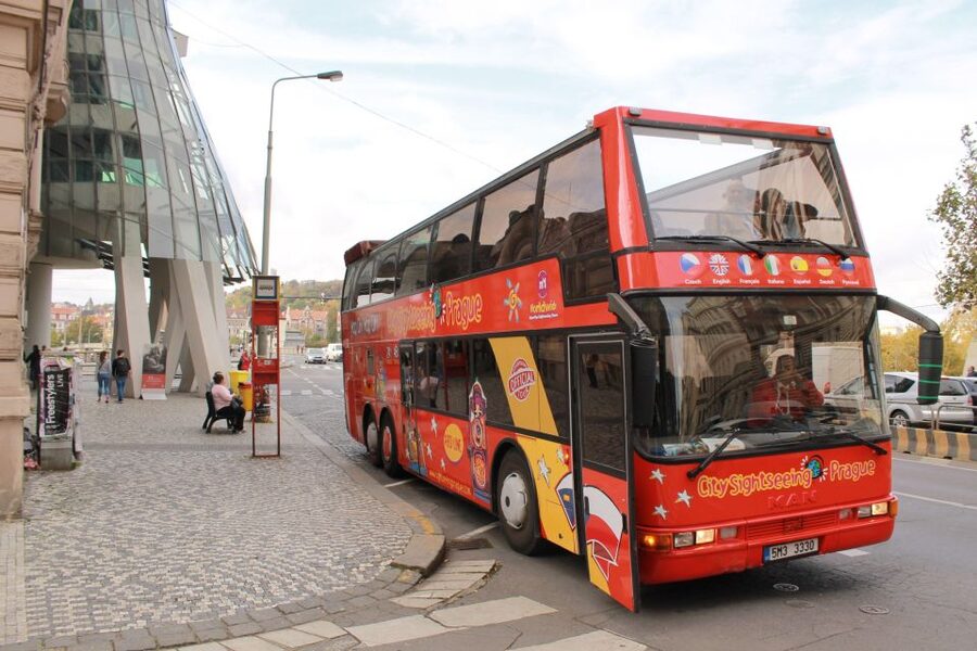 Prague: City Sightseeing HOHO Bus Tour & Optional Boat Tour - What’s Not Included: Entrance Tickets and Real Walking Time