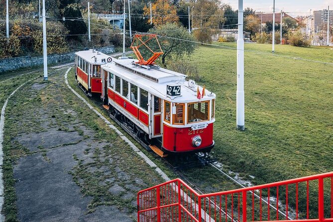 Prague Hop on Hop off Sightseeing Tram - Powder Gate Tower: the coronation route with a 44-meter gallery