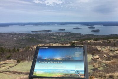 Premium Narrated Bus Tour of Bar Harbor and Acadia National Park (3.5 Hours) - Starting point in Bar Harbor: a simple meeting and a real round trip