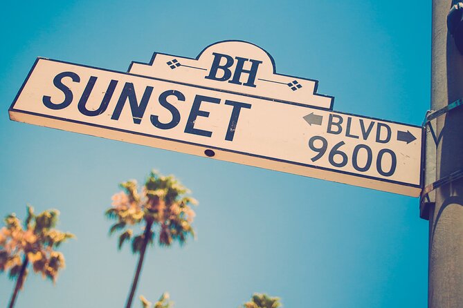 Private Hollywood and Celebrity Homes Bus Tour - Sunset Strip stops: comedy and music history in one moving day