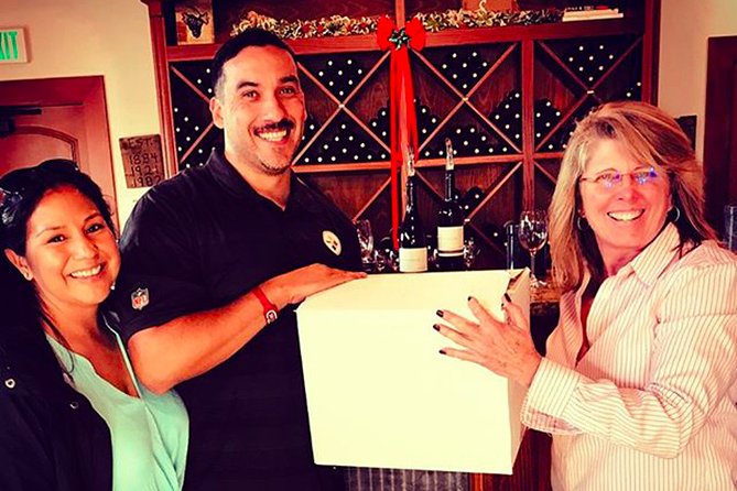 Private or Semi-Private Wine Tasting Tour from Paso Robles - Guides and scheduling: why punctual pickup matters
