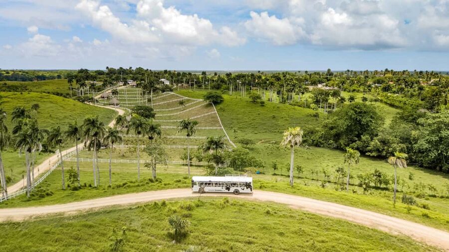 Punta Cana: Xploration Animal Park Bus Tour with Encounters - Before you meet the animals: the park intro with Noel