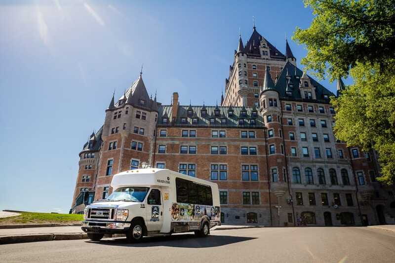 Quebec City: Old Town and Montmorency Falls Bus Tour - Plains of Abraham and the Martello towers: why the route is chosen