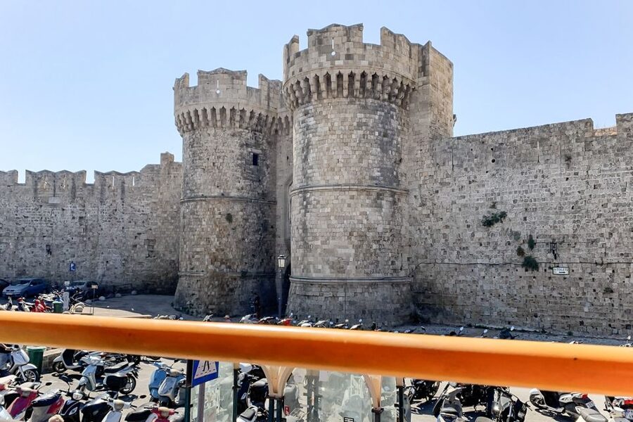 Rhodes: Hop-On Hop-Off Sightseeing Bus Tour - FAQ