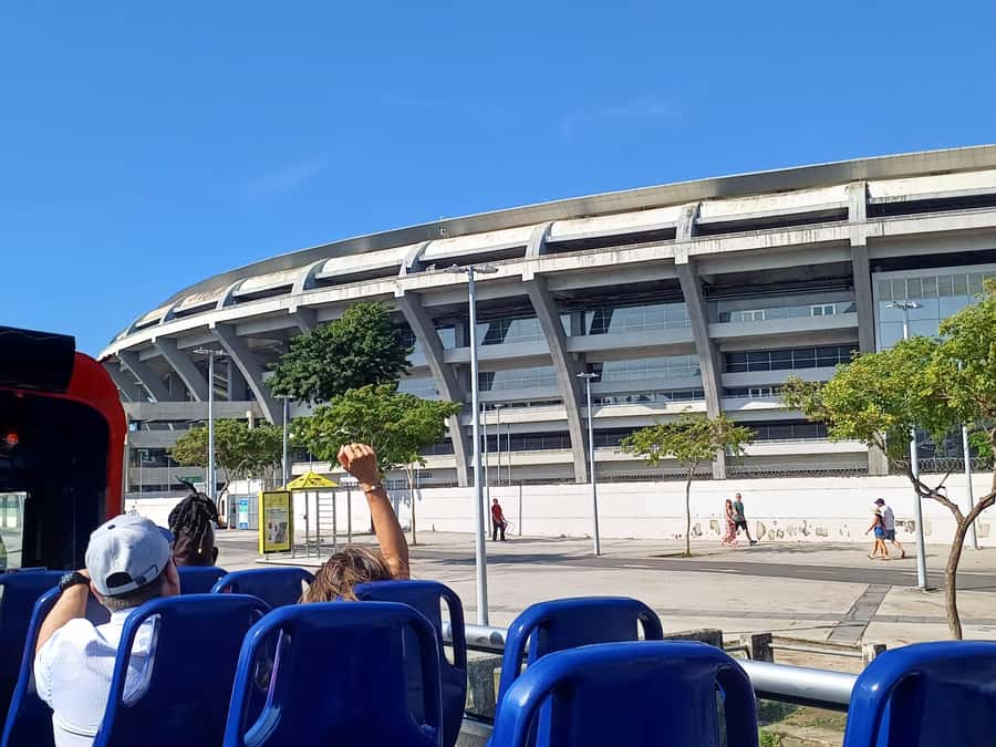 Rio Samba Bus: hop-on hop-off city tour in Rio de Janeiro - AquaRio, Yup Star, and Maracanã: the “Rio beyond the postcards” zone