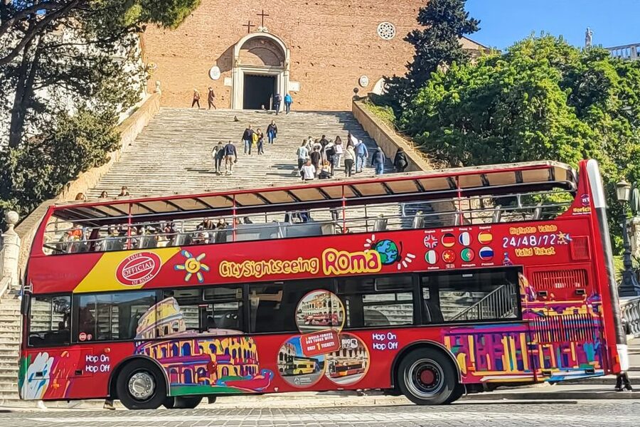 Rome: City Sightseeing Hop-on Hop-off Bus with Audioguide - Using the audioguide without losing the view