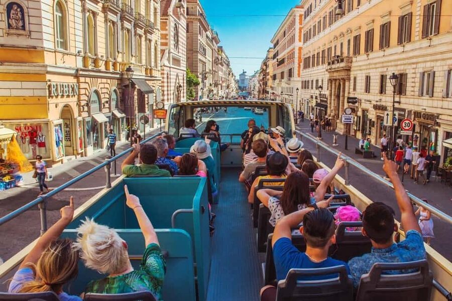 Rome: Colosseum, Roman Forum, Palatine Hill & Hop-on Hop-off - Four digital self-guided walking tours: useful when you can’t do everything