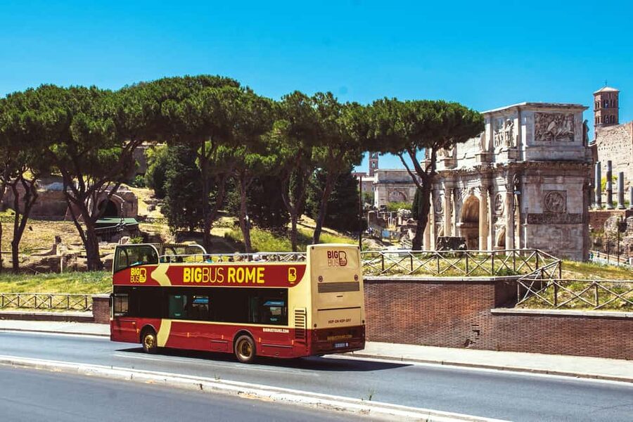 Rome: Colosseum, Roman Forum, Palatine Hill & Hop-on Hop-off - Which stops make the most sense on a tight schedule