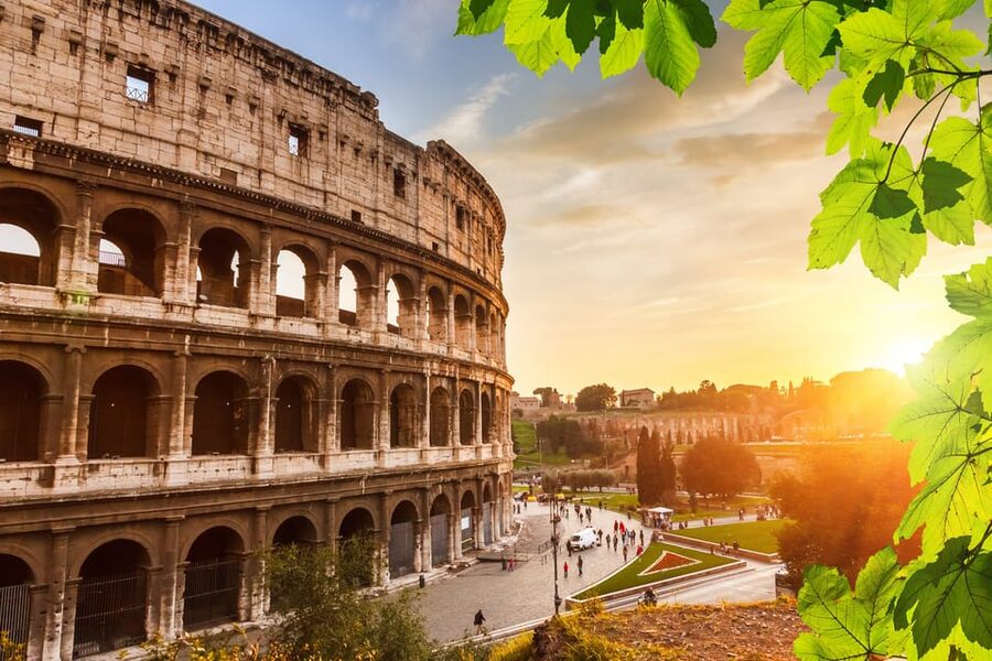 Rome: Hop-on Hop-off Bus Tour and Colosseum Experience - Riding the route: where the bus stops and what to do at each one