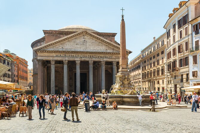 Rome: Hop-on-off bus tour -Visit the main attraction of Rome - Audio guide and music: how to get the best learning on this bus