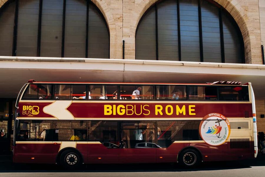 Rome: IoBus&RomeBoat Hop-On Hop-Off Bus and Boat Combo - The Tiber cruise: Tiber Island to Ara Pacis, plus that watery Rome perspective