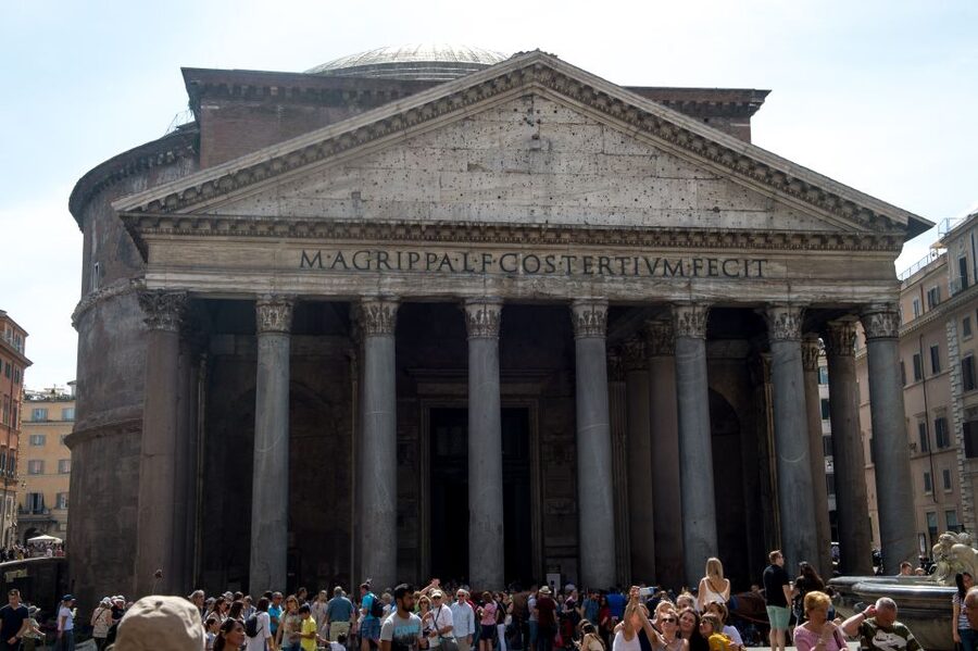 Rome: Walking Tour and Hop-On Hop-Off Bus Ticket - Where the Meeting Point Helps (and Where It Can Trip You Up)
